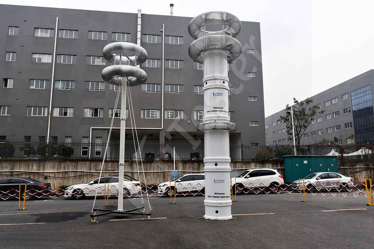 ZCVF-A 5000kVA 1000kV Variable Frequency Resonant Test System 1.jpg